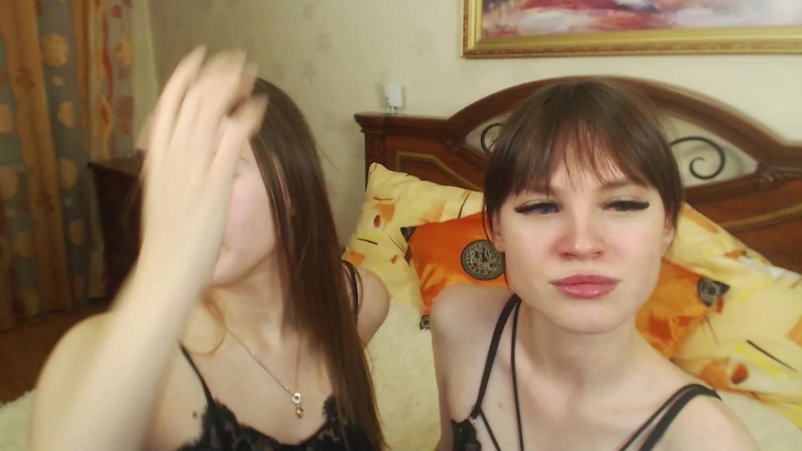 millaava Chaturbate recorded on 2019-11-11 19:55:00 - SheWasLive