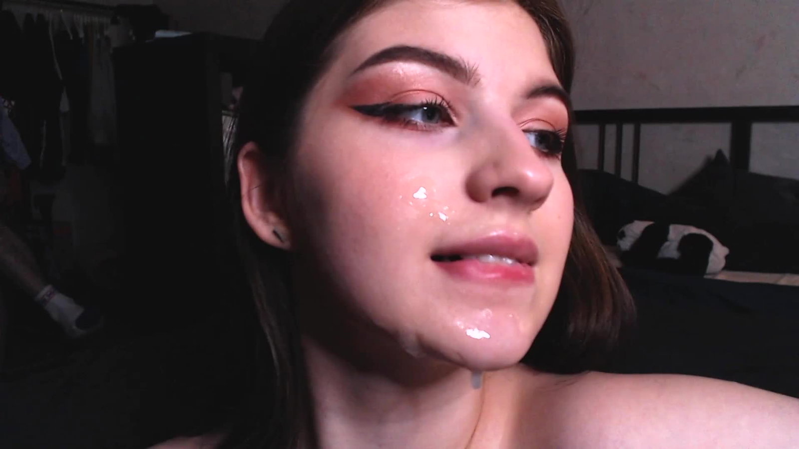 migurtt Chaturbate recording at 2020-04-19 16:22:00