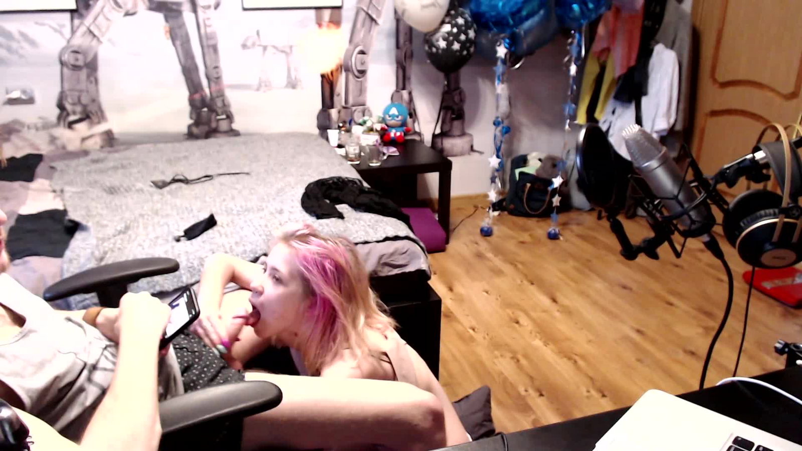 ho1yh01e Chaturbate recording at 2021-04-11 14:53:00