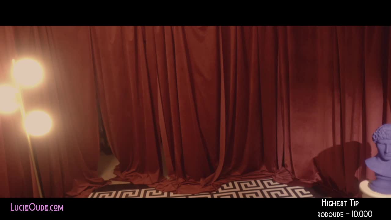 lucieoude_ recording preview
