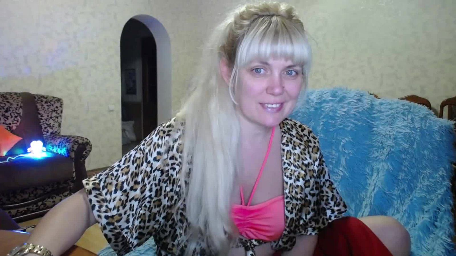 lifehappyoh Chaturbate recorded on 2022-01-01 14:56:00 - SheWasLive
