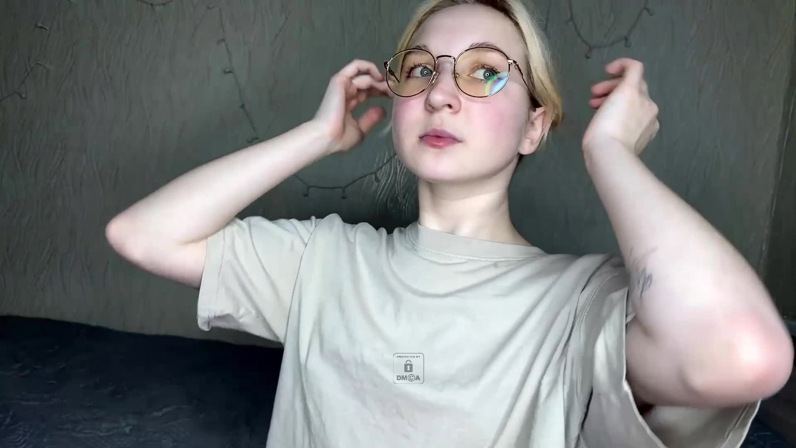 cherry_moonn Chaturbate recording at 2022-03-07 17:15:00