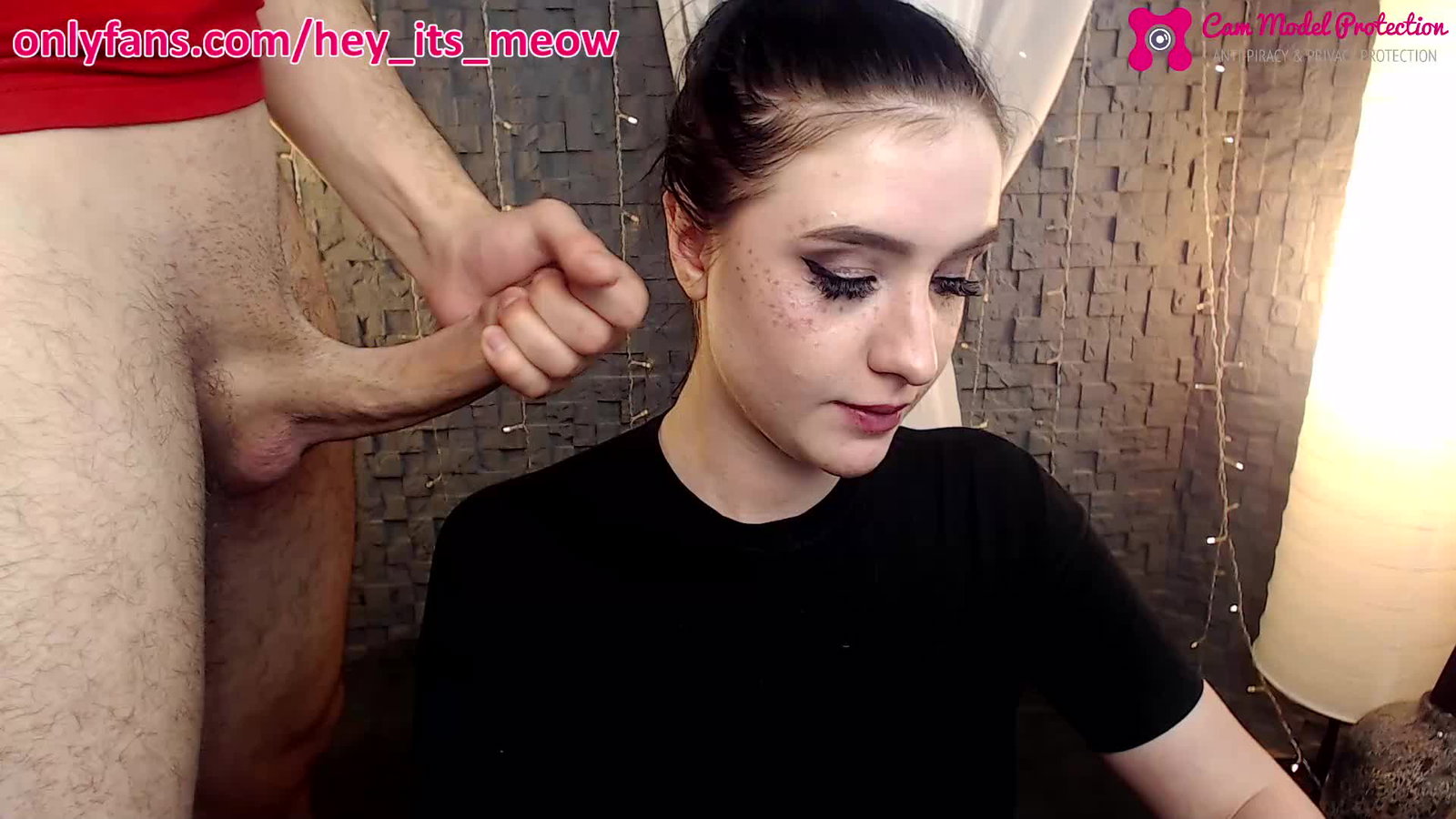 hey_its_meow Chaturbate recording at 2022-03-19 18:20:00