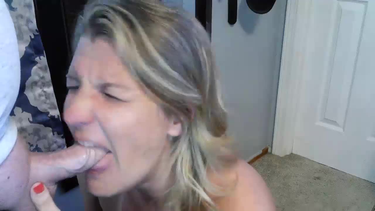 yursecret Chaturbate recording at 2022-03-30 17:36:00