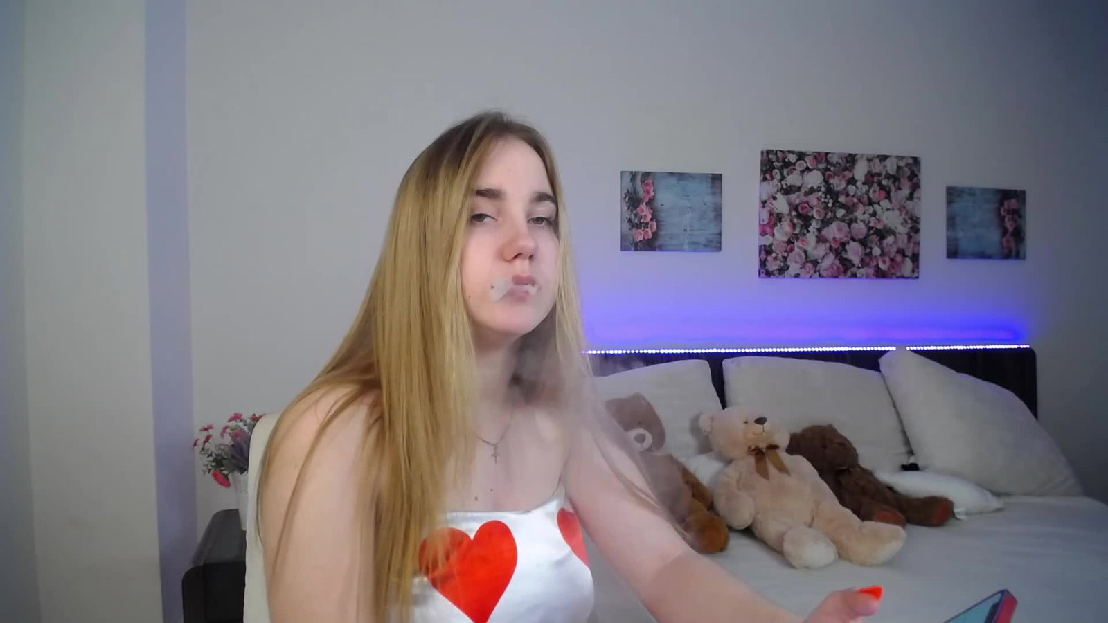 alice_rays_ Chaturbate recording at 2022-04-19 05:03:00