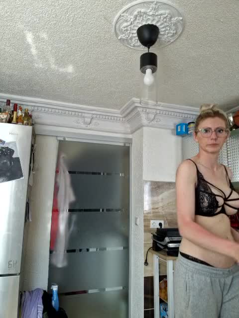 didi-diamond Chaturbate recording at 2022-05-10 07:41:00