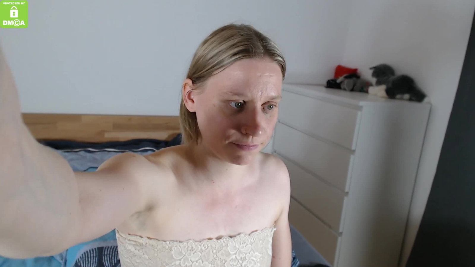 misstruefate Chaturbate recorded on 2022-05-16 14:32:00 - SheWasLive