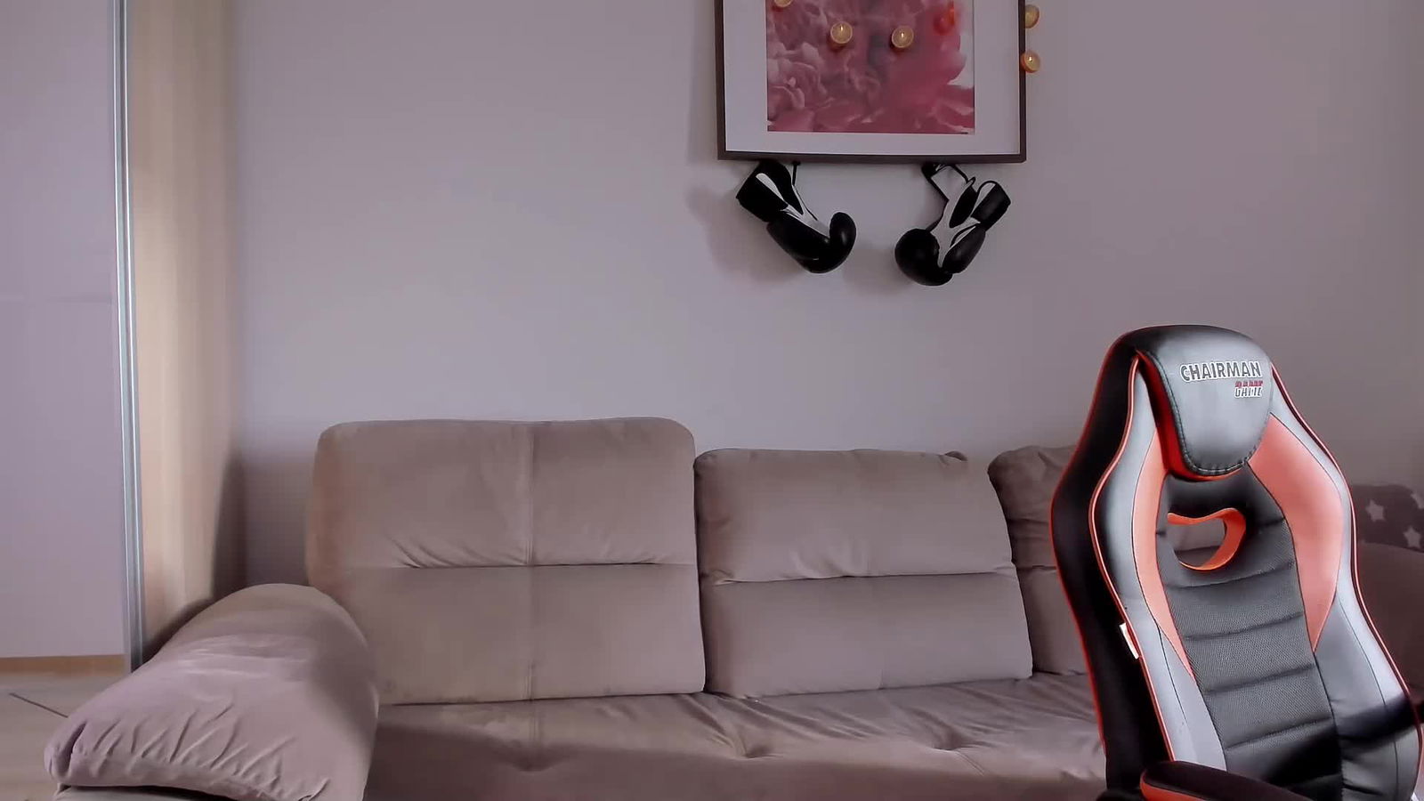 fluffy_hat Profile picture ~ LiveLivecamsrip