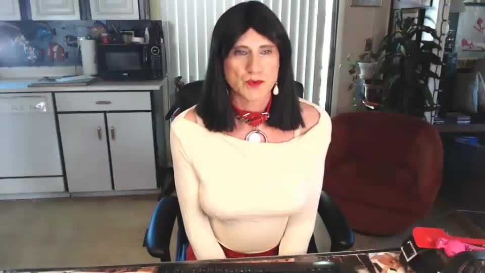 kellyannelynn Chaturbate recording at 2022-06-26 16:49:00