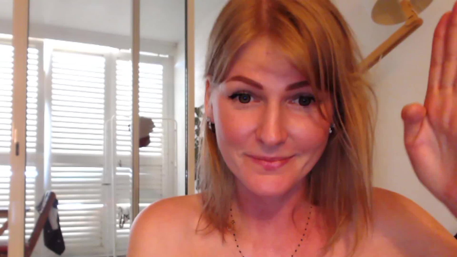misslucci Chaturbate recording at 2022-07-05 14:05:00