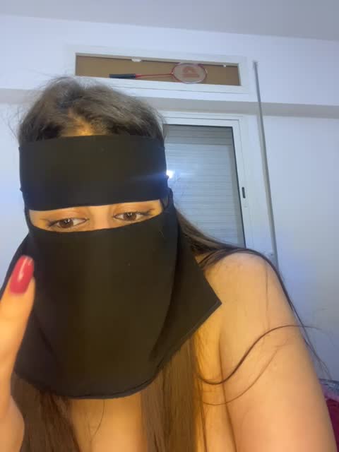 arabiaana Stripchat recorded on 2022-07-17 02:55:00 - SheWasLive