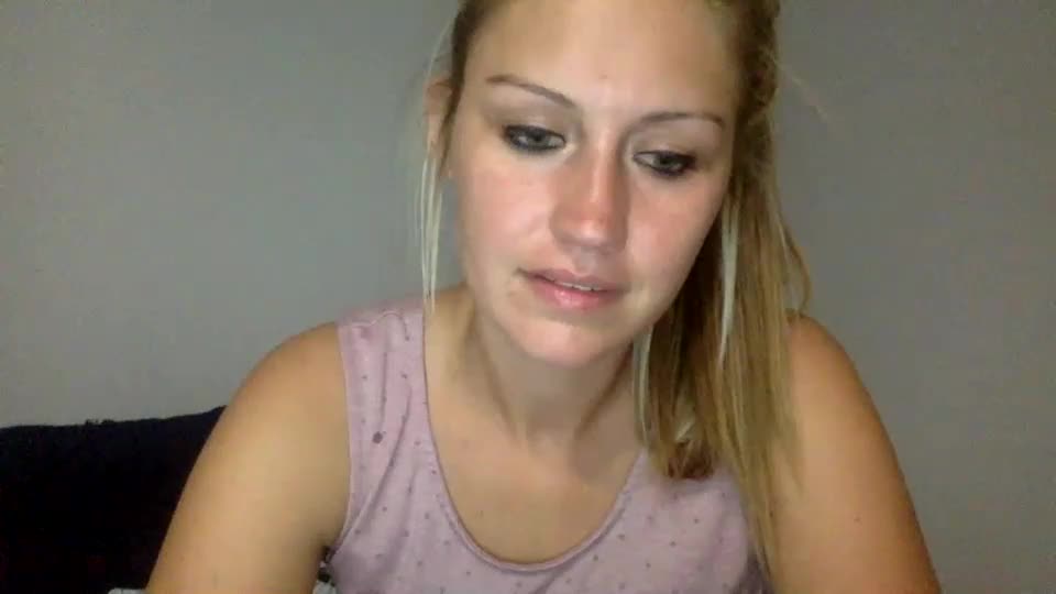 smexxii93 Chaturbate recording at 2022-08-02 03:54:00