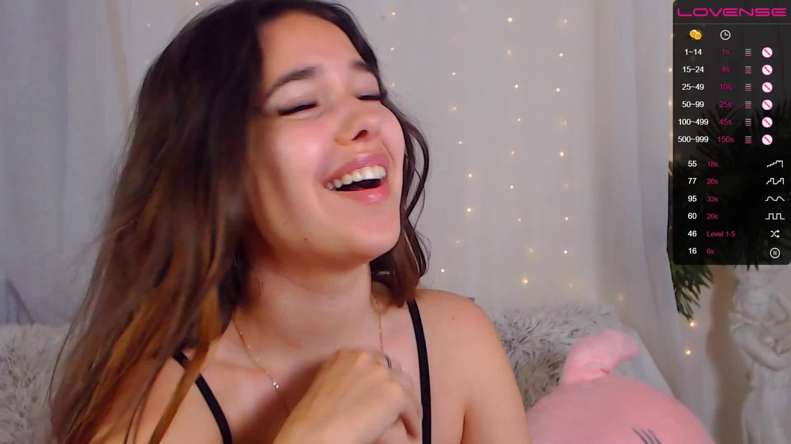sabina_zara Chaturbate recording at 2022-08-12 16:31:00