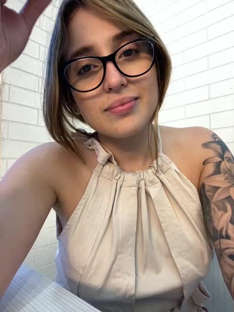 victoriabaker__ recording preview