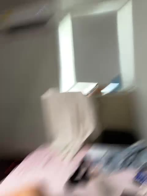 little_amber6 Stripchat recording at 2022-08-18 11:18:00
