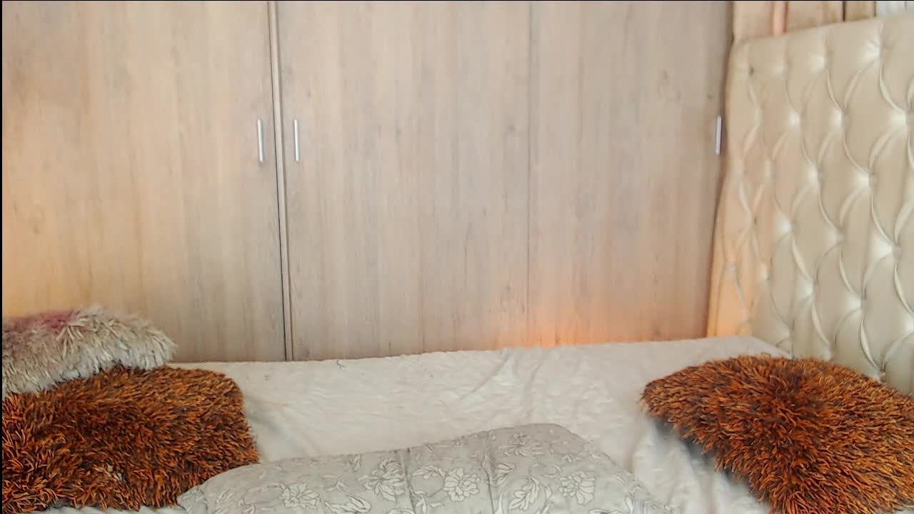 sexy_melany_xxx Profile ~ camsrip