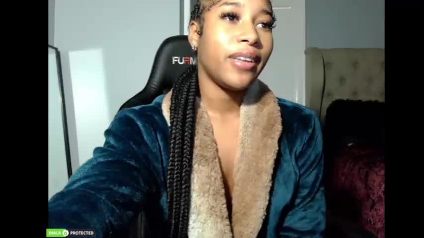 gyalxoxo Chaturbate recording at 2022-10-17 04:03:02