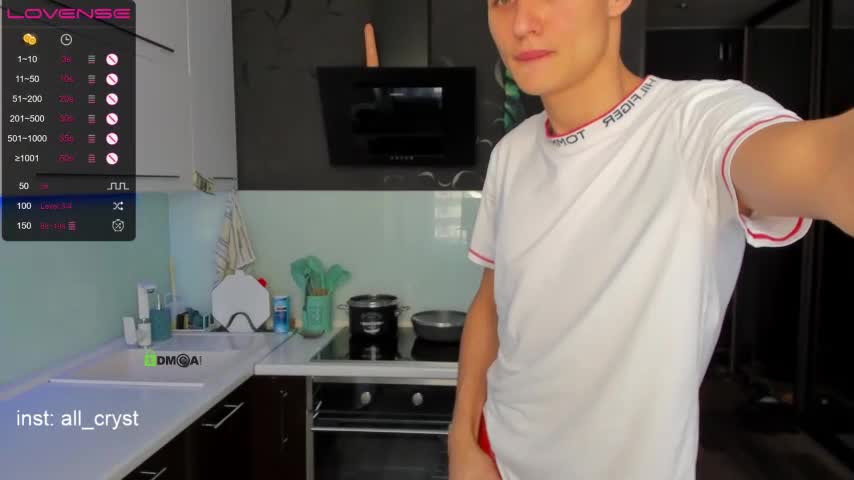triple_crystal Chaturbate recording at 2022-10-31 08:53:35