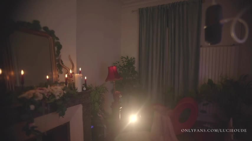 lucieoude_ recording preview