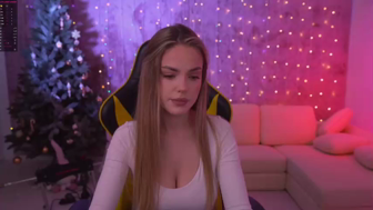 anabel054 Chaturbate recording at 2022-12-27 09:39:27