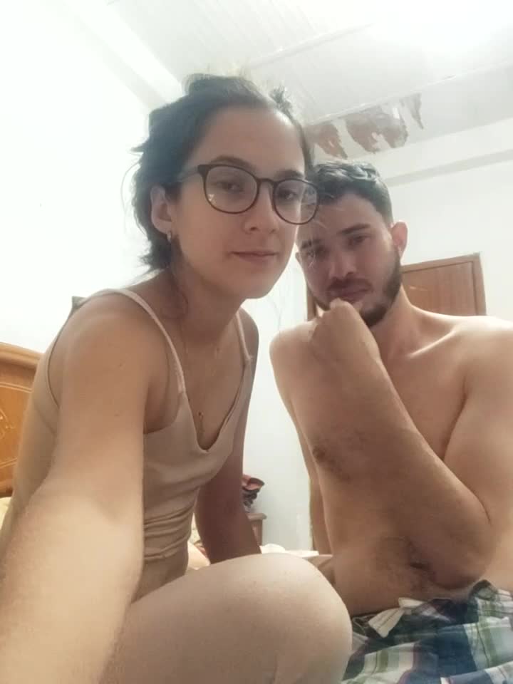 daveandzara Profile picture ~ LiveLivecamsrip