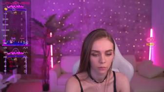 anabel054 Chaturbate recording at 2023-02-22 19:25:43