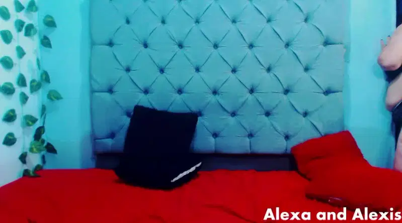 momandsonxxx Profile picture ~ LiveLivecamsrip