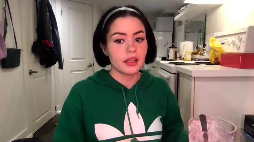 littlesugarpea Chaturbate recording at 2023-03-11 00:59:19