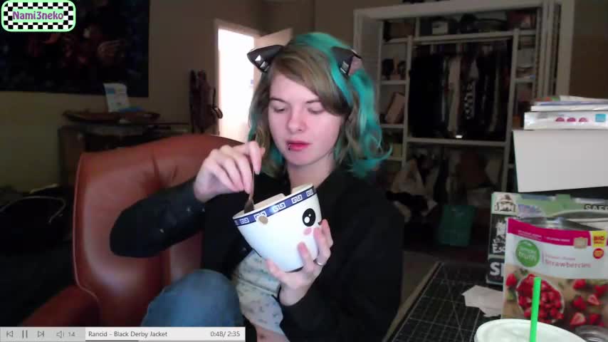 nami3neko Chaturbate recorded on 2023-03-14 04:14:29 - SheWasLive