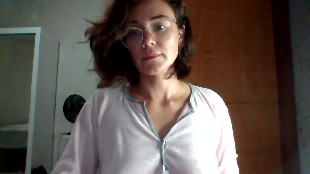 inthetoilet Chaturbate recording at 2023-04-08 06:00:41