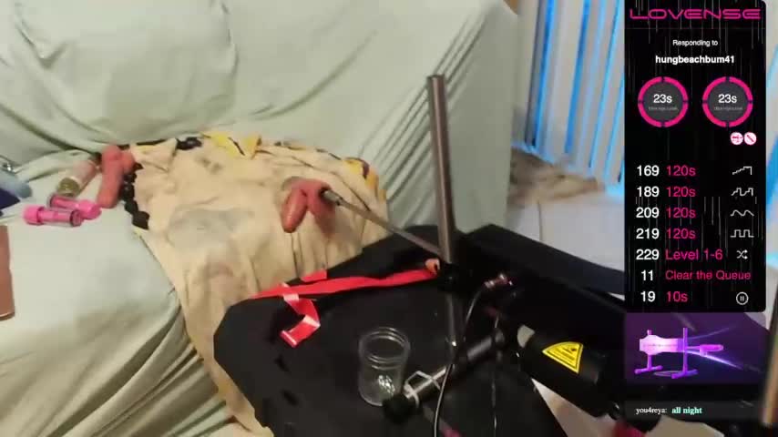 sammielove1169 Chaturbate recording at 2023-04-17 00:00:00