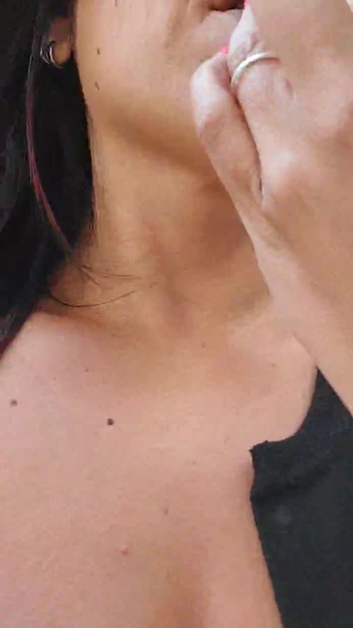 allyson22andy Stripchat recording at 2023-04-28 18:00:23