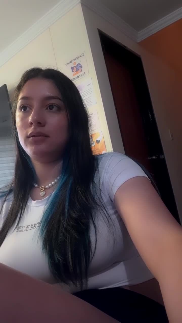 kittyfeet1 Chaturbate recording at 2023-06-10 00:00:01