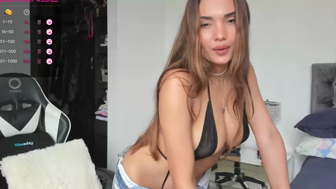 exoticcute Chaturbate recording at 2023-06-15 20:28:00