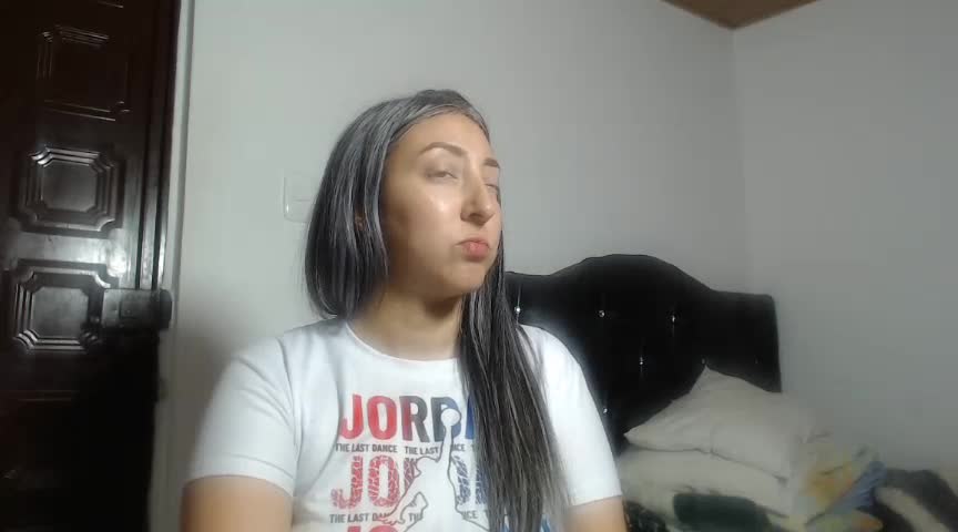 alexa_90 Stripchat recorded on 2023-07-09 18:17:00 - SheWasLive