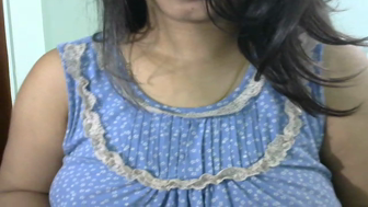indianninza Stripchat recorded on 2023-07-18 03:32:00 - SheWasLive