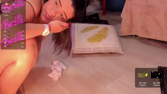 mariana_c Chaturbate recording at 2023-07-18 19:06:00