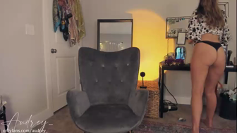 audrey_ Chaturbate recording at 2023-07-19 06:53:00