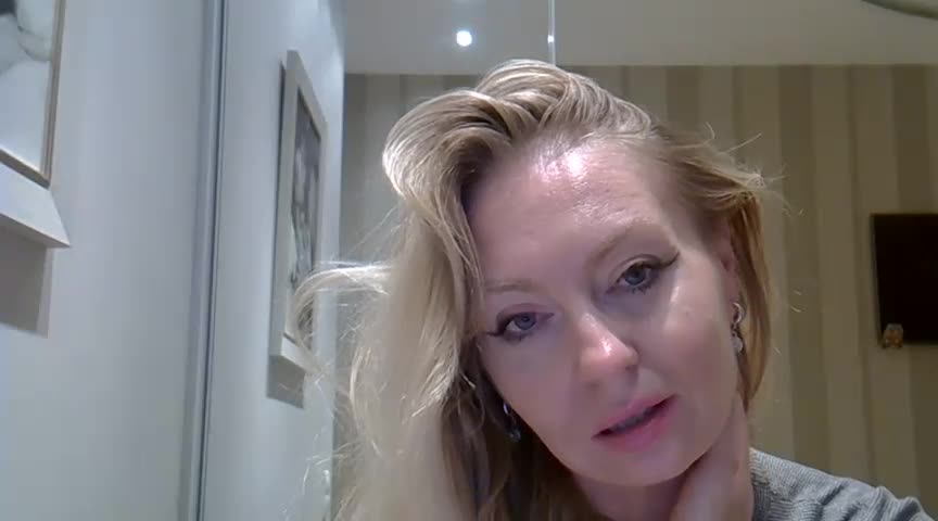 zarinaswift Stripchat recording at 2023-07-23 15:22:00