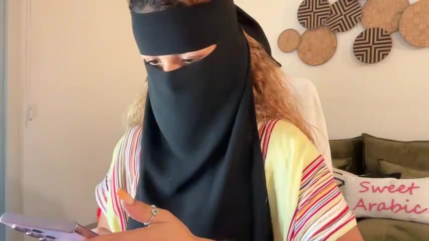 SweetArabic Stripchat recorded on 2023-08-04 21:28:00 - SheWasLive
