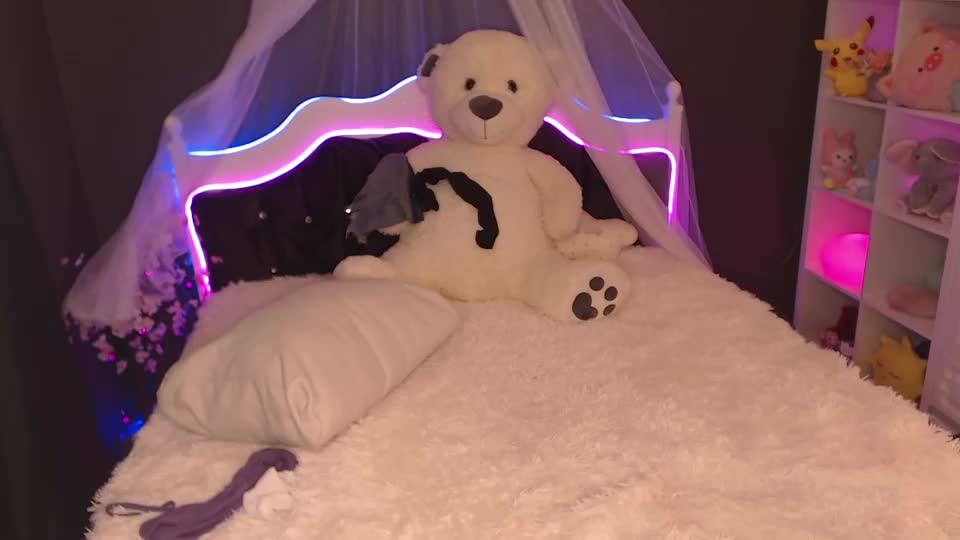 masha_sexy Chaturbate recorded on 2023-08-05 06:07:00 - SheWasLive