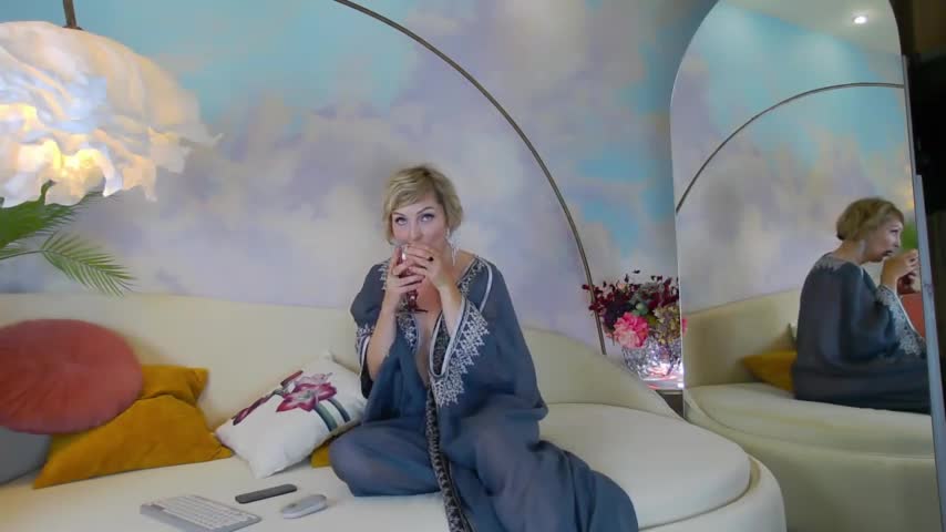 Ledy_Mary Stripchat recording at 2023-08-05 03:11:00