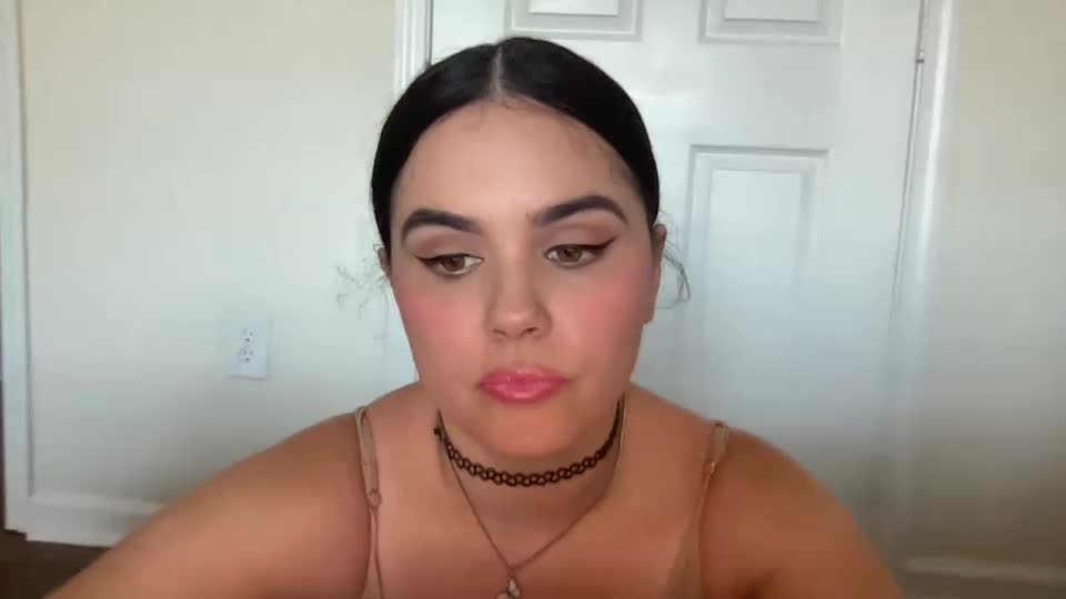 gia_is_horny Chaturbate recording at 2023-08-14 01:42:00
