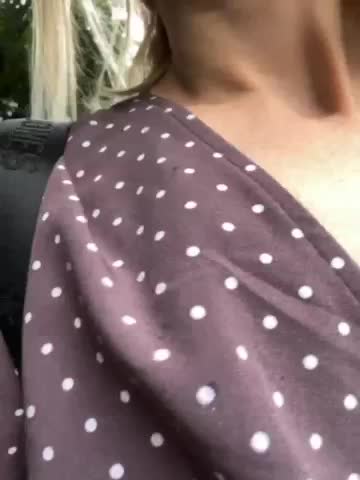 Witch_peach Bongacams recording at 2023-08-18 11:18:00