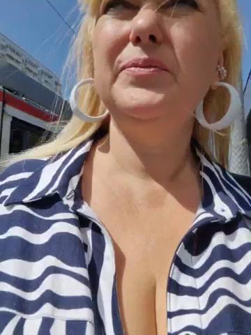 Janna37 Bongacams recording at 2023-08-23 12:12:27