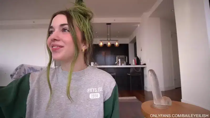 bailey_eilish Chaturbate recording at 2023-12-08 00:00:00