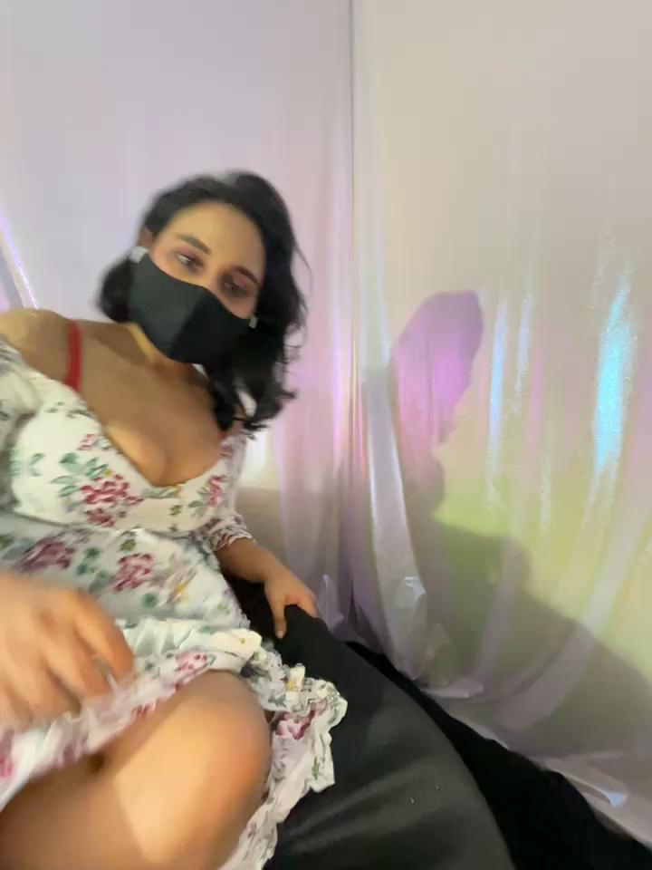 LuscousPussy Stripchat recording at 2023-12-15 00:00:00