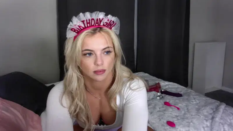 gracieparker Chaturbate recording at 2024-01-08 00:00:00