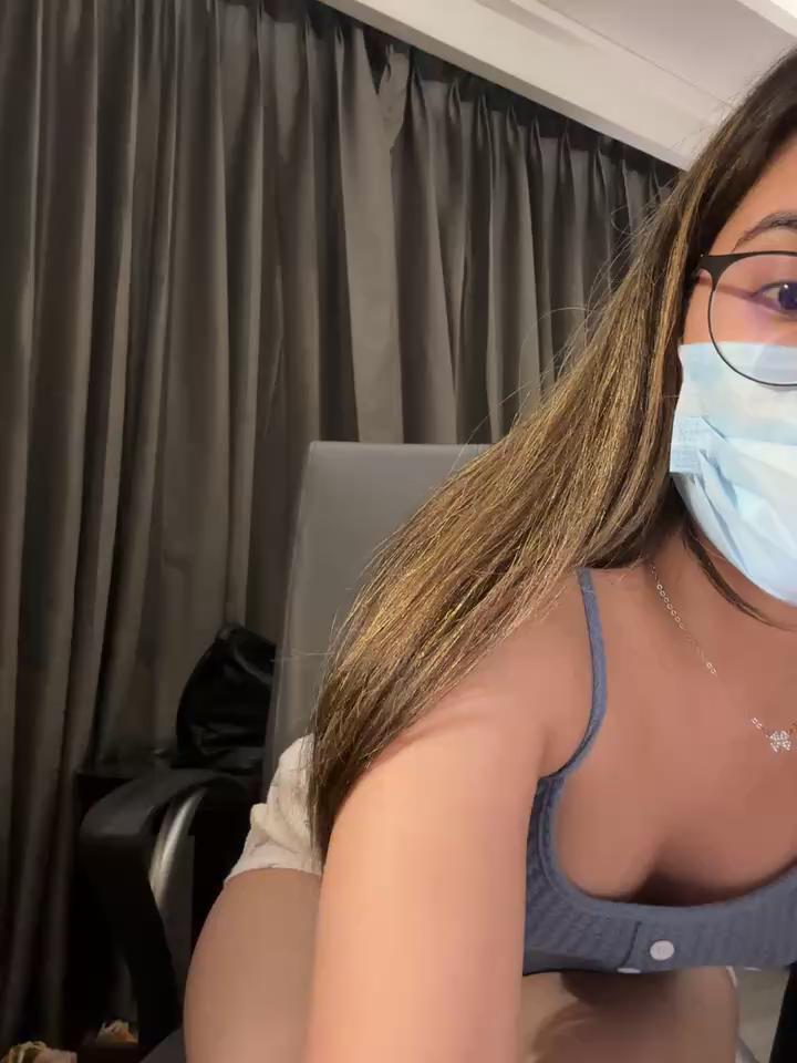 jAsMinE678 Stripchat recording at 2024-08-25 00:00:00