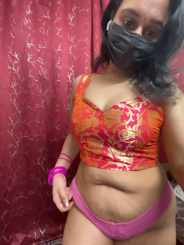 LuscousPussy Stripchat recording at 2024-10-19 00:00:00